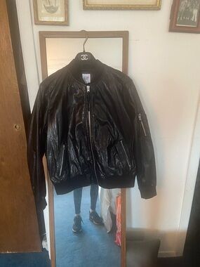 Vintage  GAP Black Leather lambskin Bomber Jacket with Zip Pockets size small